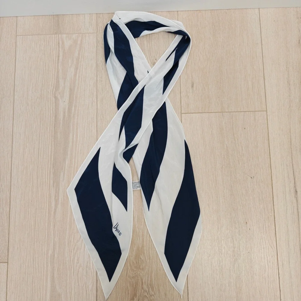Vintage 70s Veresa by Vera Women Scarf OS Blue White Striped Skinny Mod Nautical